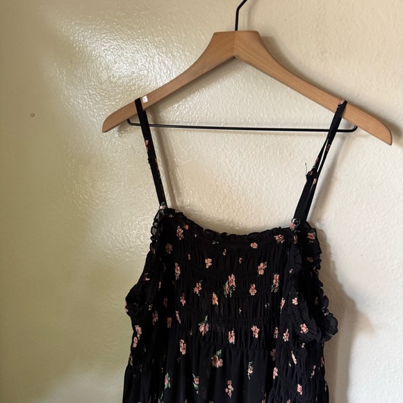 Torrid | Chiffon Button Up Sleeveless Tunic - Picture 7 of 7